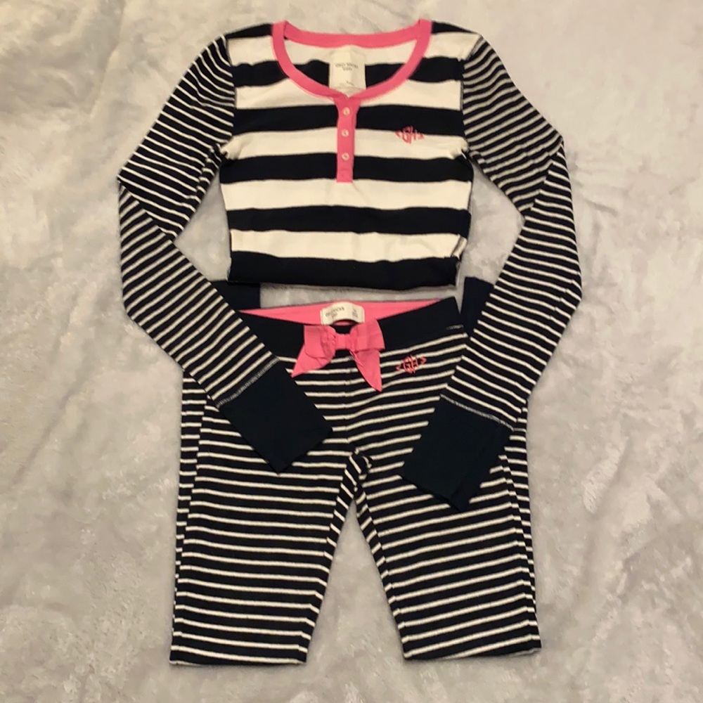 Women’s Gilly Hicks 2 piece pajama set. Shirt is a S, pants are XS. Navy & pink